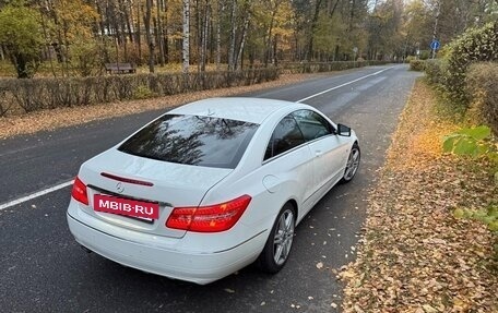 Mercedes-Benz E-Класс, 2011 год, 1 600 000 рублей, 4 фотография