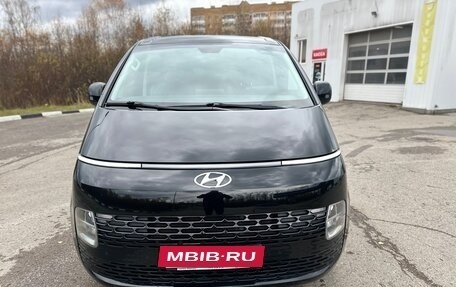 Hyundai Staria, 2021 год, 4 250 000 рублей, 2 фотография