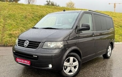 Volkswagen Multivan T5, 2009 год, 1 650 000 рублей, 1 фотография