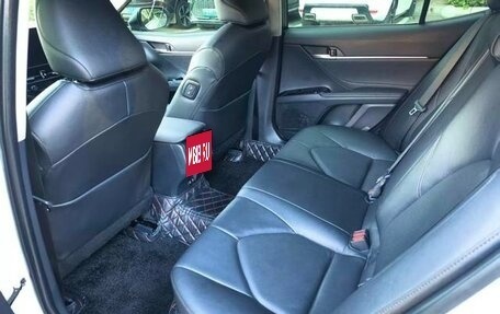 Toyota Camry, 2021 год, 2 500 000 рублей, 9 фотография