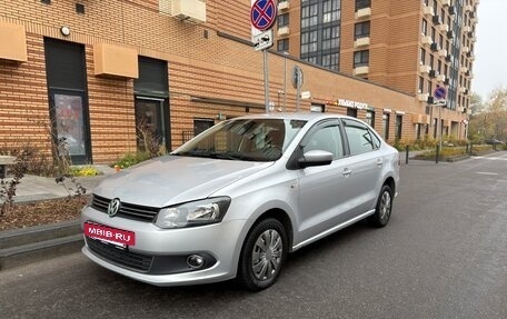 Volkswagen Polo VI (EU Market), 2012 год, 775 000 рублей, 2 фотография