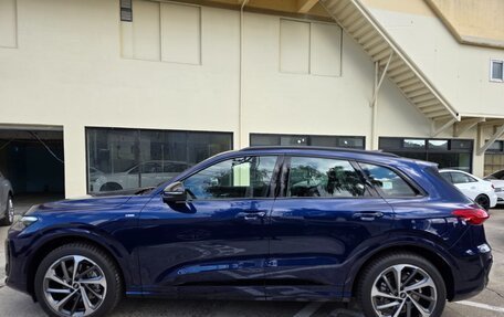 Audi Q5, 2025 год, 3 фотография