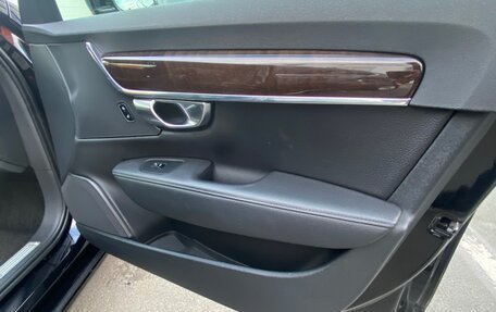 Volvo S90 II рестайлинг, 2017 год, 3 500 000 рублей, 13 фотография