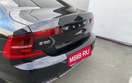 Volvo S90 II рестайлинг, 2017 год, 3 500 000 рублей, 3 фотография