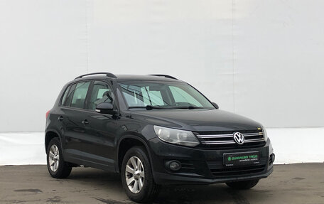 Volkswagen Tiguan I, 2013 год, 930 000 рублей, 3 фотография