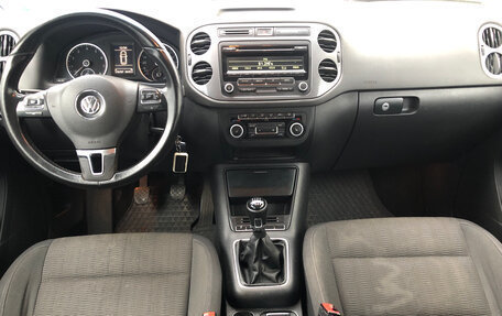 Volkswagen Tiguan I, 2013 год, 930 000 рублей, 11 фотография
