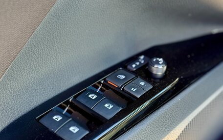 Toyota Camry, 2020 год, 2 999 990 рублей, 9 фотография