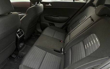 KIA Sportage IV рестайлинг, 2017 год, 1 990 000 рублей, 13 фотография