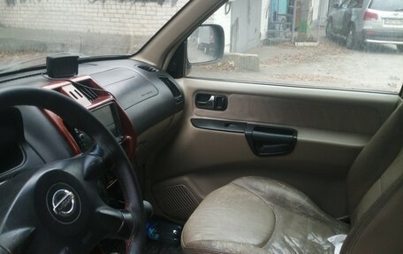Nissan Terrano II рестайлинг, 2003 год, 377 000 рублей, 14 фотография