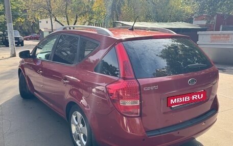 KIA cee'd I рестайлинг, 2011 год, 700 000 рублей, 4 фотография