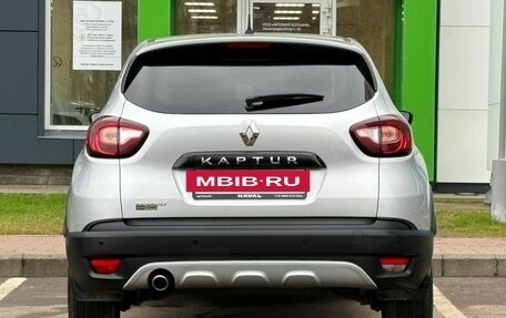 Renault Kaptur I рестайлинг, 2016 год, 1 350 000 рублей, 6 фотография