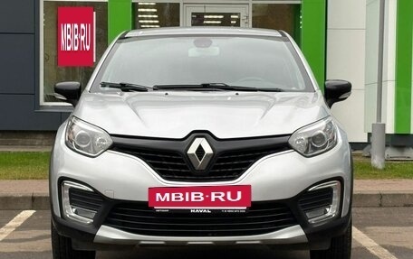 Renault Kaptur I рестайлинг, 2016 год, 1 350 000 рублей, 2 фотография