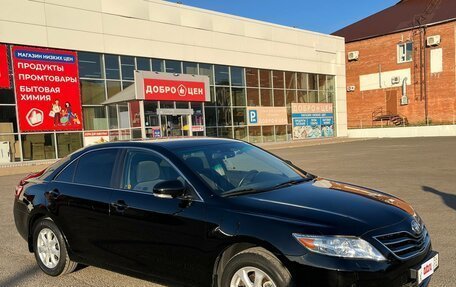 Toyota Camry, 2011 год, 1 600 000 рублей, 2 фотография