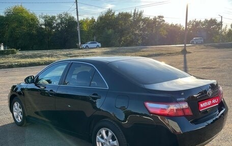 Toyota Camry, 2011 год, 1 600 000 рублей, 1 фотография