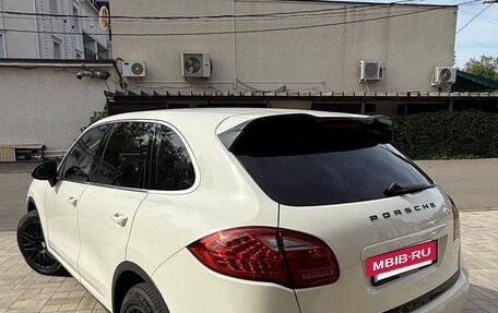Porsche Cayenne III, 2011 год, 2 250 000 рублей, 3 фотография