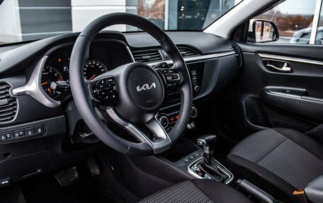 KIA Rio IV, 2021 год, 1 650 000 рублей, 18 фотография