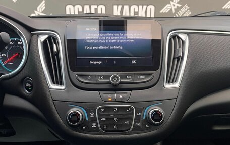 Chevrolet Malibu IX, 2019 год, 1 530 000 рублей, 22 фотография