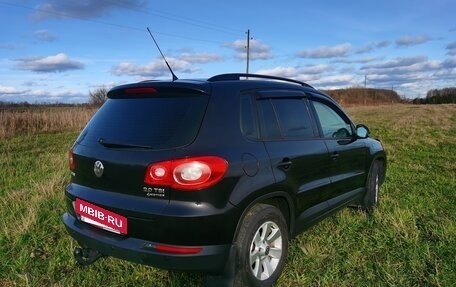 Volkswagen Tiguan I, 2010 год, 1 250 000 рублей, 2 фотография