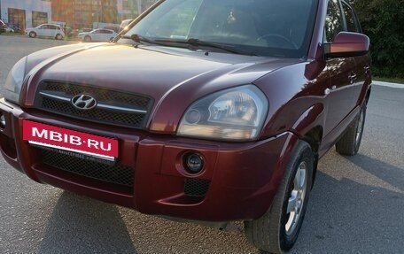 Hyundai Tucson III, 2007 год, 870 000 рублей, 2 фотография