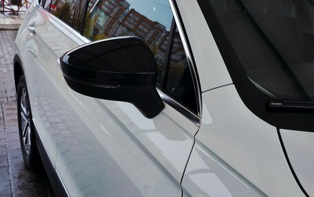 Volkswagen Tiguan II, 2021 год, 2 800 000 рублей, 6 фотография