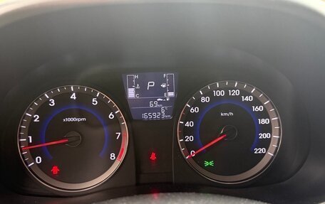 Hyundai Solaris II рестайлинг, 2016 год, 850 000 рублей, 5 фотография