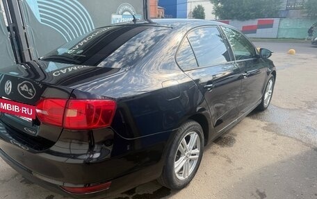 Volkswagen Jetta VI, 2013 год, 850 000 рублей, 4 фотография