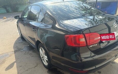 Volkswagen Jetta VI, 2013 год, 850 000 рублей, 6 фотография