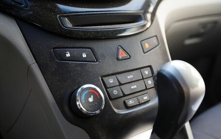 Chevrolet Orlando I, 2012 год, 1 020 000 рублей, 13 фотография