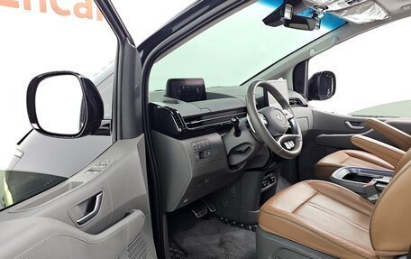 Hyundai Staria, 2021 год, 4 120 000 рублей, 11 фотография