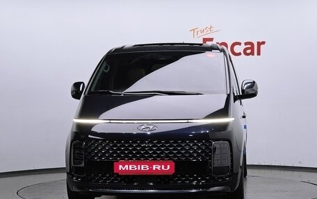 Hyundai Staria, 2021 год, 4 120 000 рублей, 3 фотография