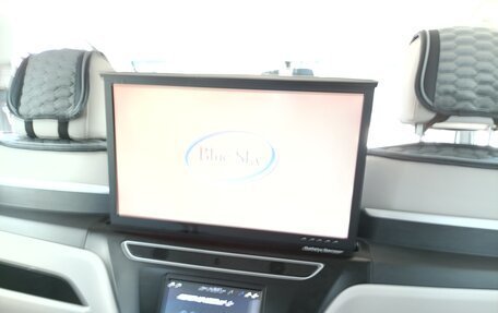 Hyundai Grand Starex Grand Starex I рестайлинг 2, 2019 год, 4 500 000 рублей, 6 фотография