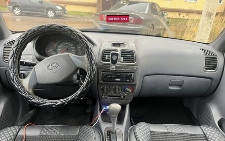 Hyundai Accent II, 2004 год, 390 000 рублей, 7 фотография