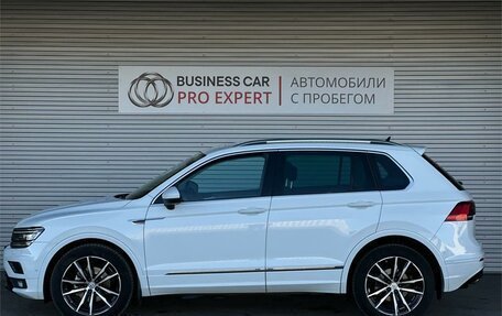 Volkswagen Tiguan II, 2018 год, 2 590 000 рублей, 8 фотография