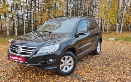 Volkswagen Tiguan I, 2011 год, 980 000 рублей, 1 фотография