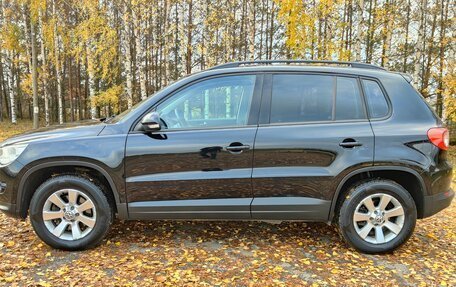 Volkswagen Tiguan I, 2011 год, 980 000 рублей, 3 фотография