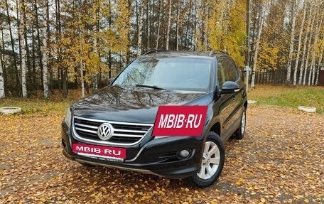 Volkswagen Tiguan I, 2011 год, 980 000 рублей, 2 фотография