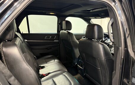 Ford Explorer VI, 2016 год, 2 299 800 рублей, 4 фотография