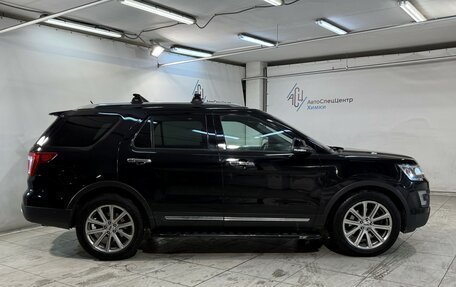 Ford Explorer VI, 2016 год, 2 299 800 рублей, 18 фотография