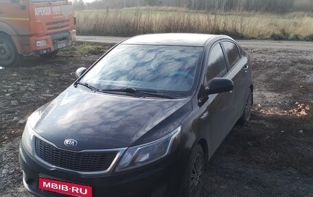 KIA Rio III рестайлинг, 2013 год, 750 000 рублей, 1 фотография