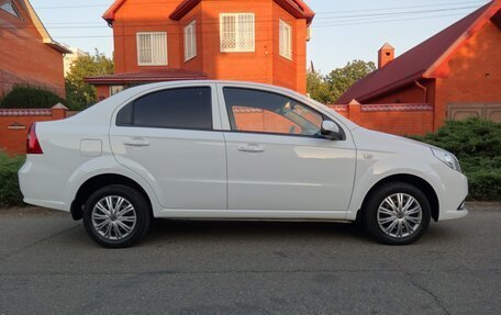 Ravon Nexia R3, 2017 год, 755 000 рублей, 3 фотография