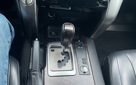 Toyota Land Cruiser 200, 2015 год, 4 150 000 рублей, 7 фотография