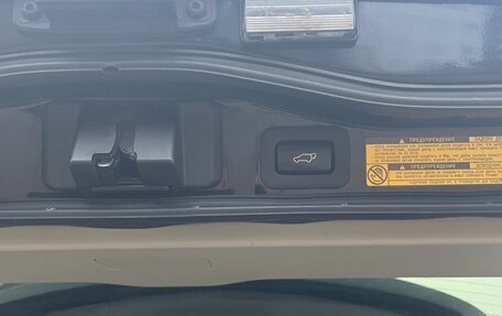 Toyota Land Cruiser 200, 2015 год, 4 150 000 рублей, 8 фотография