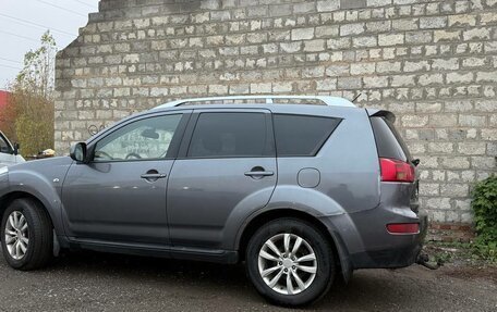 Peugeot 4007, 2010 год, 700 000 рублей, 9 фотография
