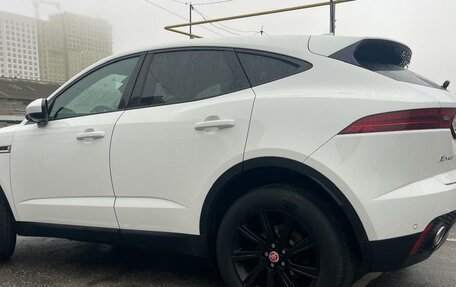 Jaguar E-Pace, 2018 год, 2 850 000 рублей, 10 фотография