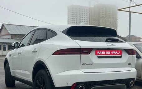 Jaguar E-Pace, 2018 год, 2 850 000 рублей, 7 фотография