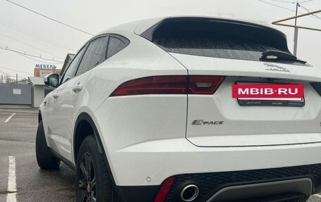 Jaguar E-Pace, 2018 год, 2 850 000 рублей, 9 фотография