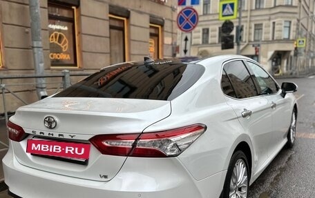 Toyota Camry, 2020 год, 3 425 000 рублей, 7 фотография