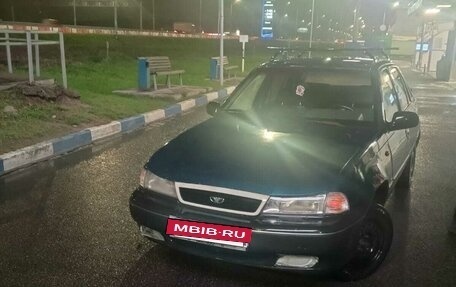 Daewoo Nexia I рестайлинг, 2000 год, 100 000 рублей, 10 фотография