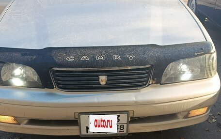 Toyota Camry V40, 1997 год, 400 000 рублей, 2 фотография