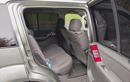 Nissan Pathfinder, 2006 год, 900 000 рублей, 8 фотография